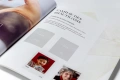 Das aufgeschlagene Hochzeitsalbum: In die freien Felder kommen die Sticker aus den Designerpacks